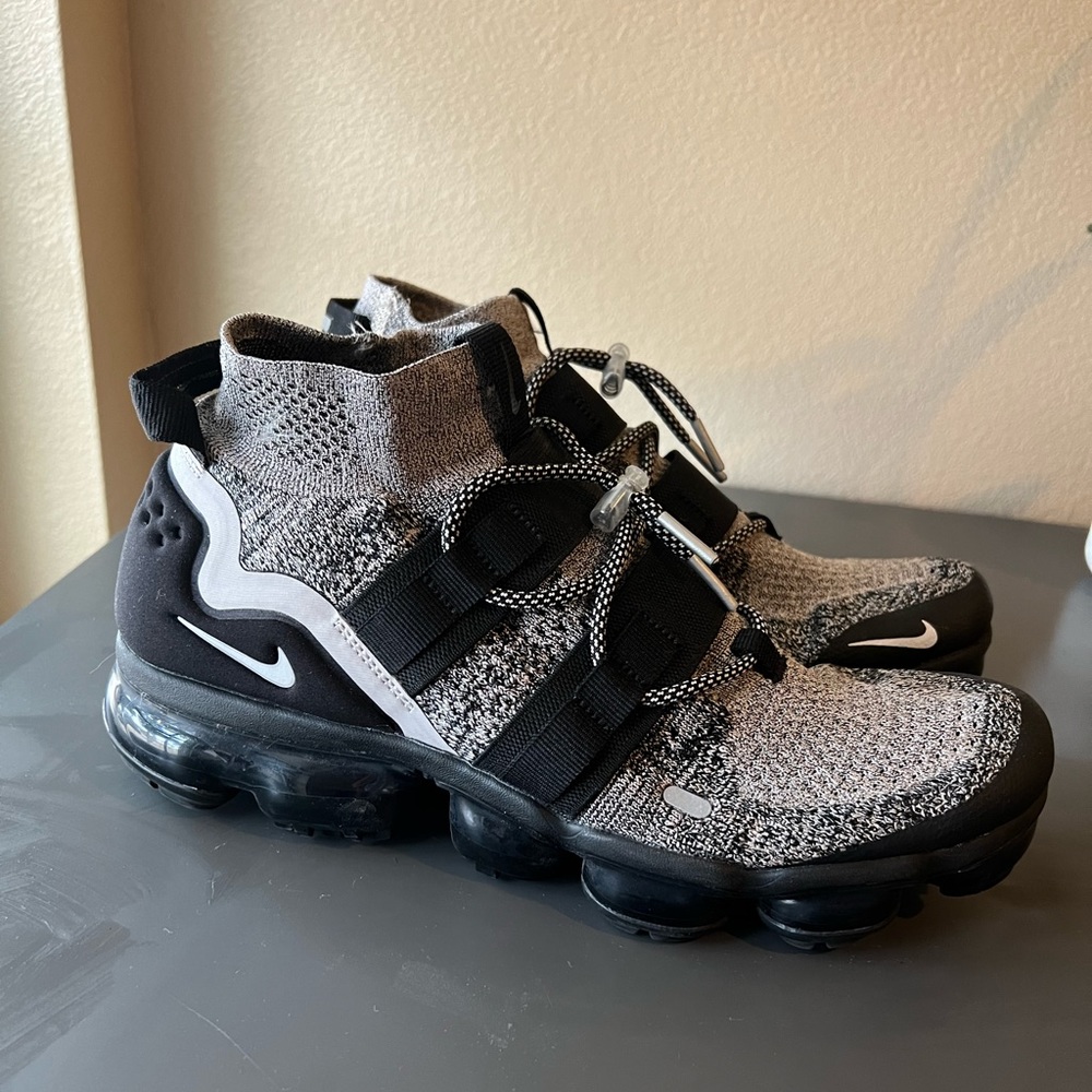 Nike VaporMax Flyknit Utility Mens Running Shoes